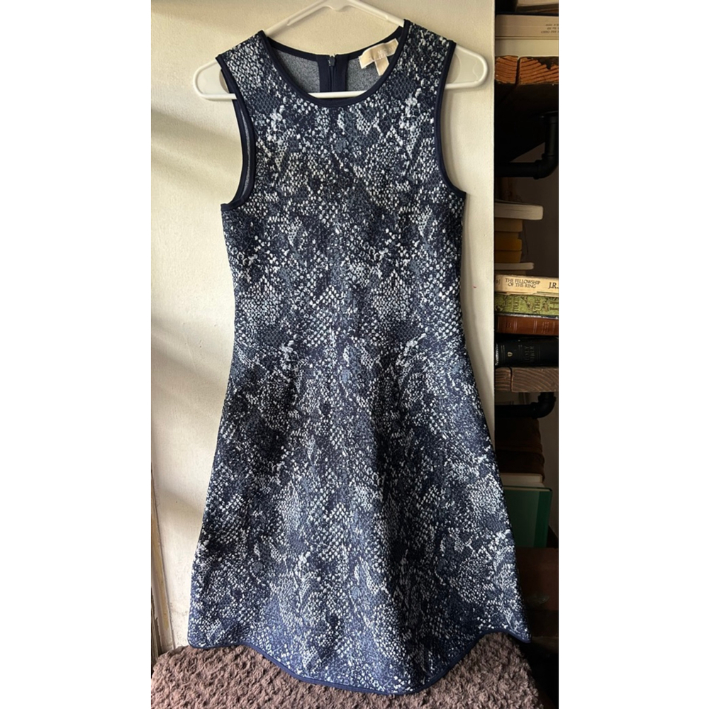 Women's Michael Kors Dress Size S Blue Snake Print Sleeveless - Picture 2 of 6